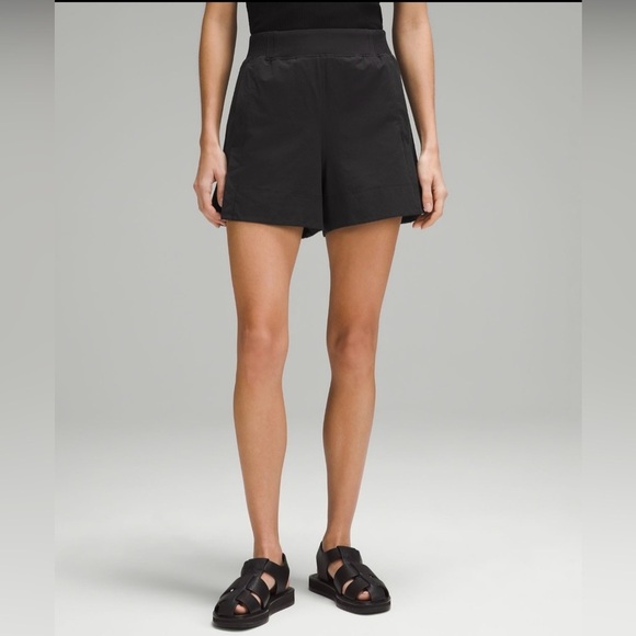 Lululemon Stretch Woven Relaxed-Fit High-Rise Short 4” - Picture 1 of 7